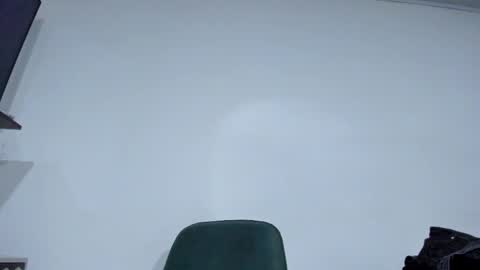 Jax and Lu online show from April 13, 1:32 am