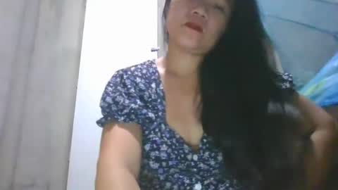 sexxxymomsh online show from June 8, 11:44 am
