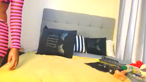 sexxy mariana online show from October 11, 1:43 am