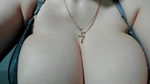 sexxymeriemm online show from May 11, 12:45 pm