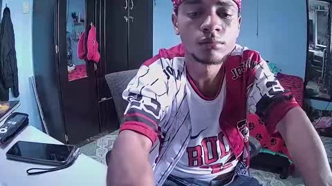 Sebastian online show from March 8, 7:29 pm