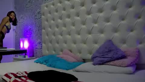 sexy__paradise18 online show from July 6, 3:14 am