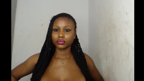 Sexy blackgirl2 online show from September 28, 8:12 am