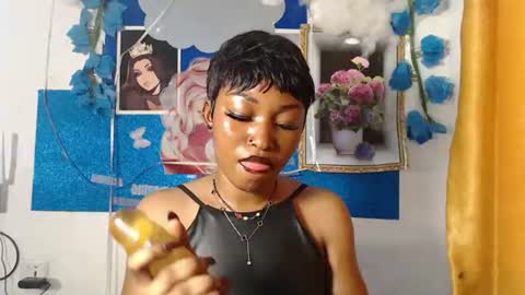 sexy_bluey247 online show from July 28, 3:43 pm