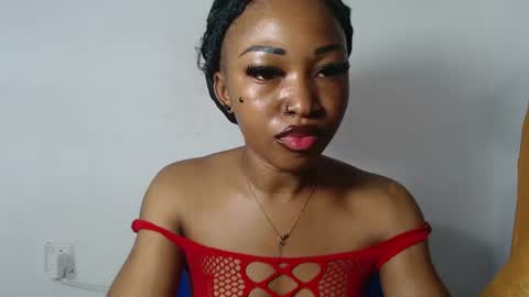 sexy_bluey247 online show from June 9, 2:44 am