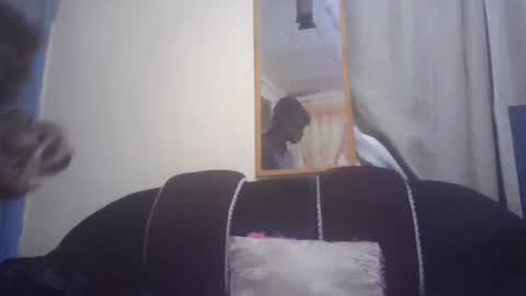 sexy_butty01 online show from April 12, 4:33 pm