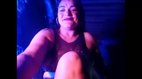 Camy Yamy online show from February 27, 3:29 am