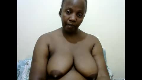 Sweet Dee online show from June 9, 5:29 am