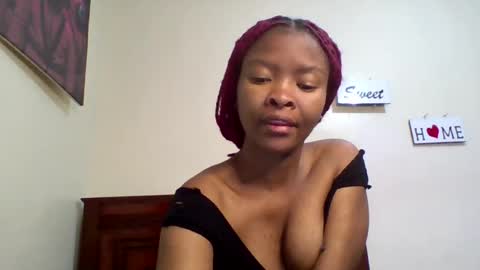 sexy_dianaa online show from July 13, 9:35 am