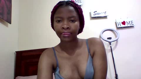 sexy_dianaa online show from July 30, 11:11 am