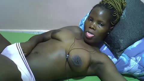 sexy_dolly2 online show from March 1, 9:19 pm