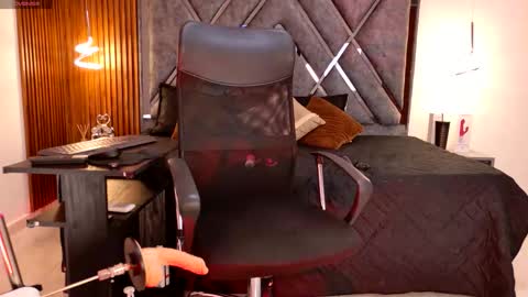 Dafne online show from January 13, 2:14 pm