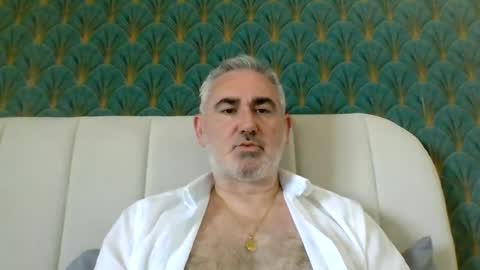 Antonio online show from June 17, 3:06 pm