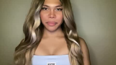 Nicole online show from June 8, 7:42 am