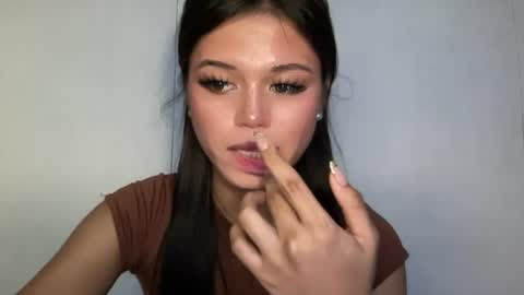 Nicole online show from July 28, 2:13 pm