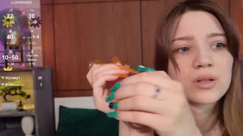 Alison online show from July 22, 9:50 pm