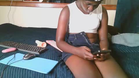 sexy_talisha online show from February 11, 12:03 am