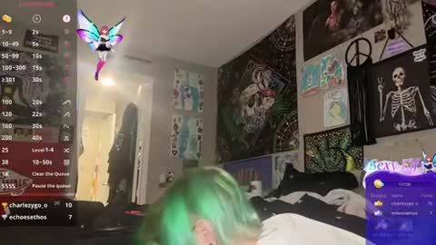 Ollie online show from July 22, 9:06 pm