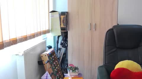 SexyBea online show from June 5, 7:47 am