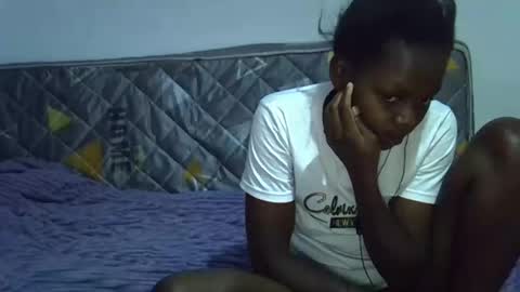 sexybeiby1 online show from February 3, 6:40 am