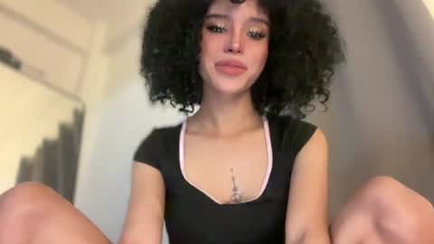 Seraphina Blaze online show from June 19, 11:49 am