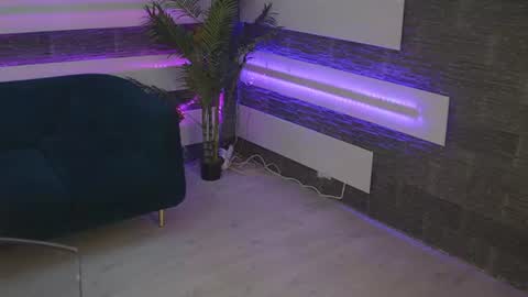 Celline online show from June 12, 5:39 am