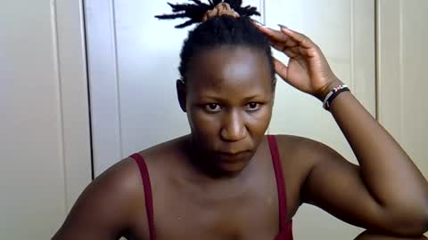 Sexycurvy 2580 online show from May 18, 11:27 am