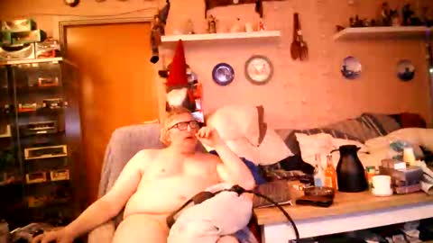 sexydanishman57 online show from December 21, 10:49 pm