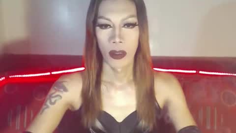 Devine online show from March 1, 5:17 pm