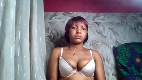 sexydoll32 online show from June 22, 6:10 am