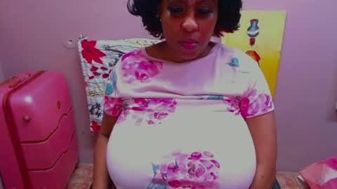 sexyebonylove89 online show from July 1, 5:49 am
