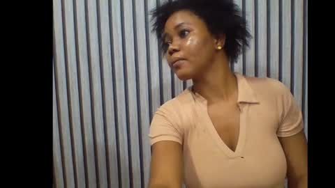 sexyeye368293 online show from October 12, 1:53 am