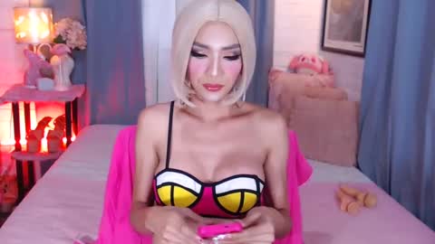 ASHLEY online show from January 27, 6:30 am