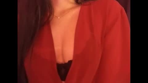 Snapshot of sexyideusa chatting on December 23, 4:06 pm Sexy online show from December 23, 4:06 pm