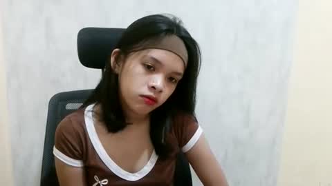 sexyladymich19 online show from July 30, 4:35 am