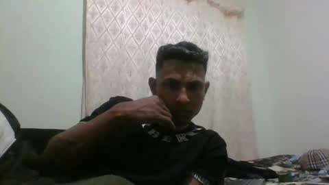 Sexy leon online show from February 6, 7:35 am