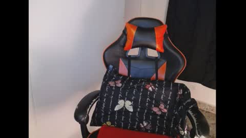 sexyloba  independent model online show from March 9, 11:14 pm