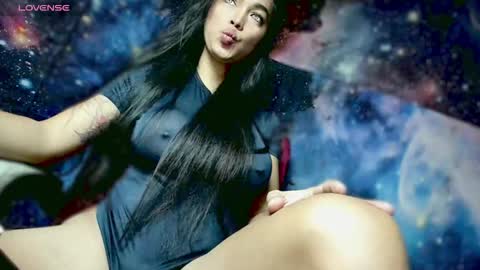 April online show from November 20, 10:40 pm