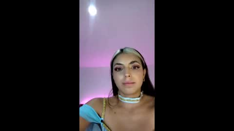 sexymandycute online show from December 17, 12:28 am