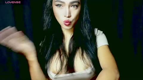 MariaFoxx online show from June 15, 6:00 pm