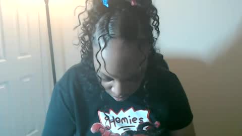 SexyMona online show from June 12, 7:51 am
