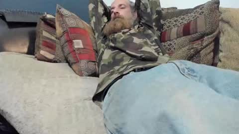 Sexymountainman420 online show from October 21, 12:05 am