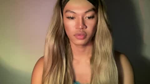 LIEZEL online show from June 24, 8:54 am
