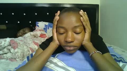 nanaa online show from April 8, 6:44 pm