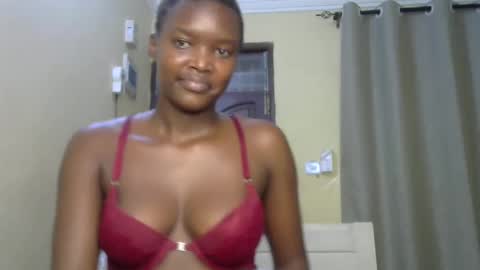 Lee online show from February 16, 1:27 pm