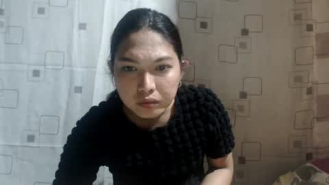 sexypetiteraine online show from July 24, 8:55 am