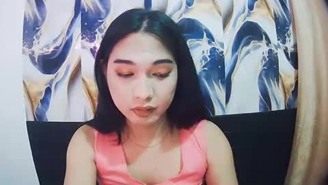 sexypetiteraine online show from April 25, 1:13 pm