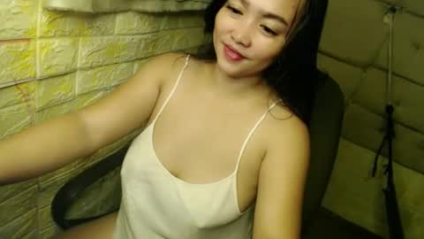 Miyah online show from April 10, 4:44 pm