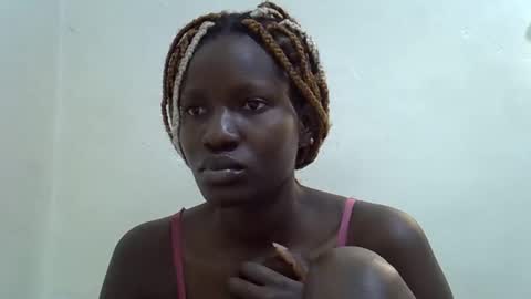 sexyslim23223005 online show from March 26, 9:03 am