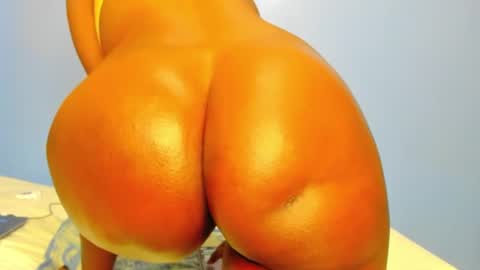 sexyval44 online show from February 11, 5:37 am